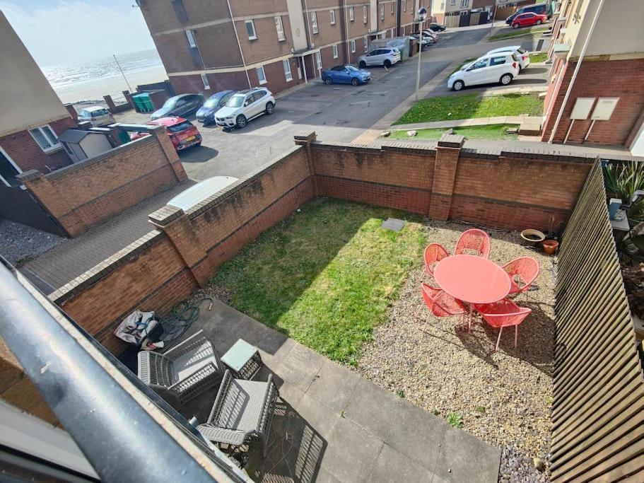 Shoreline Seaside Holiday Home Aberavon Beach Port Talbot Exterior foto