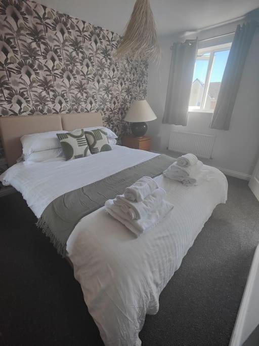 Shoreline Seaside Holiday Home Aberavon Beach Port Talbot Exterior foto